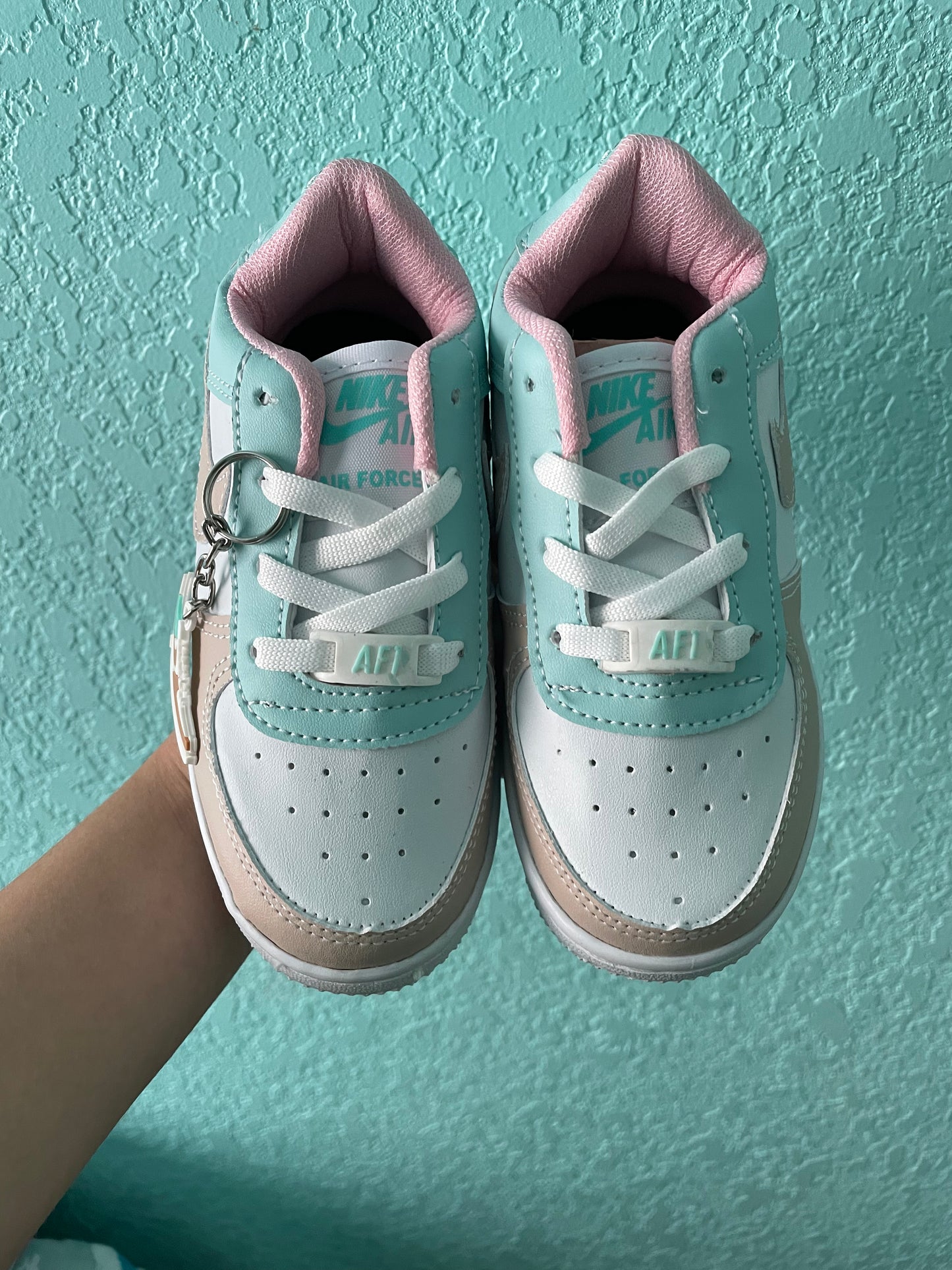 Tan/blue shoes