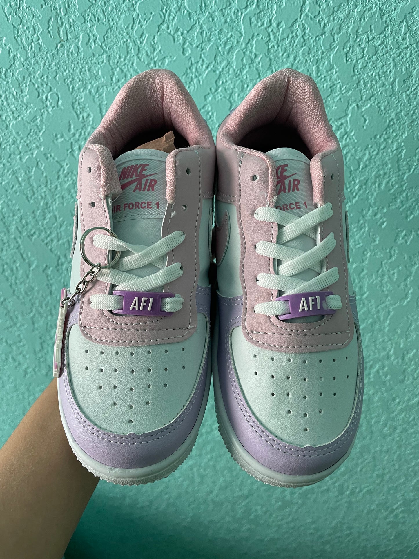 Pink/purple shoes