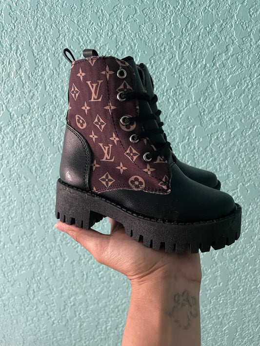 Brown boots