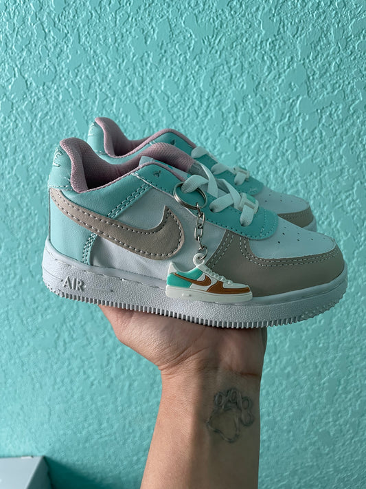 Tan/blue shoes